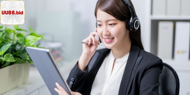 Liên hệ UU88 qua hotline trong trường hợp nào